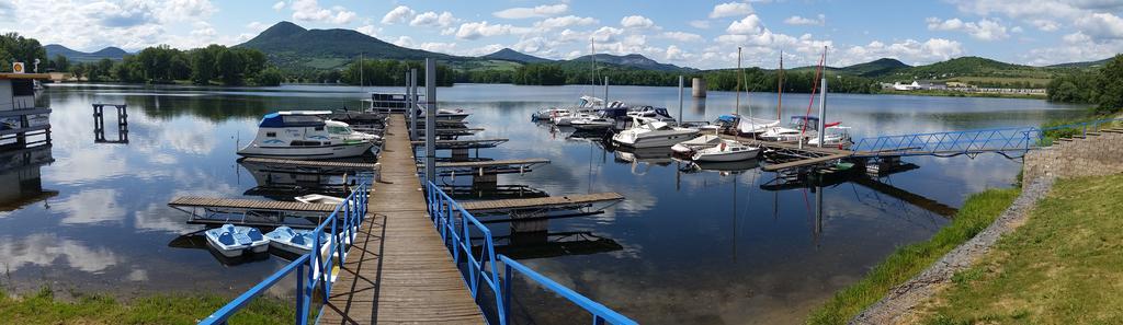Resort Marina Labe Lovosice Exterior photo