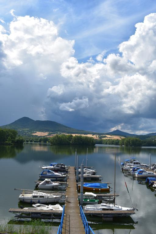 Resort Marina Labe Lovosice Exterior photo